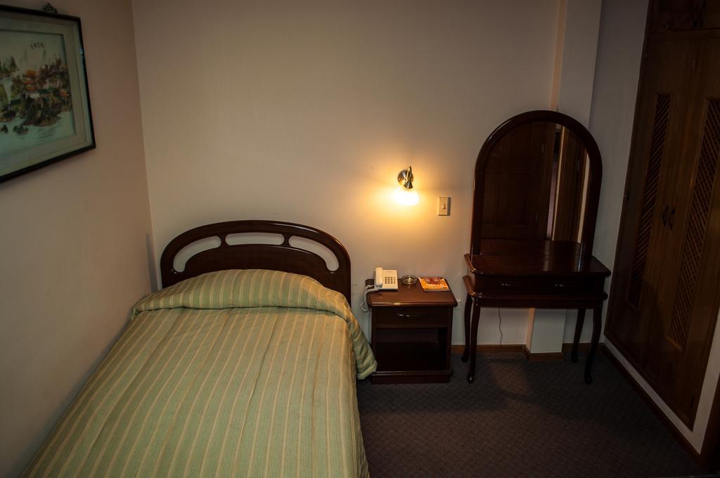 Hotel Lido Santa Cruz de La Sierra Eksteriør billede